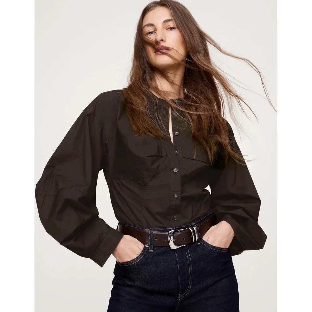 Banana Republic crisp cotton